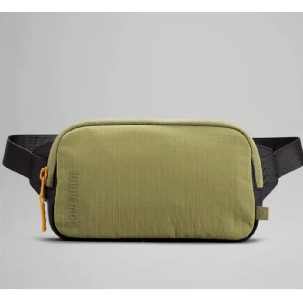 Lululemon Mini Belt Bag Olive/Black/Orange NWT